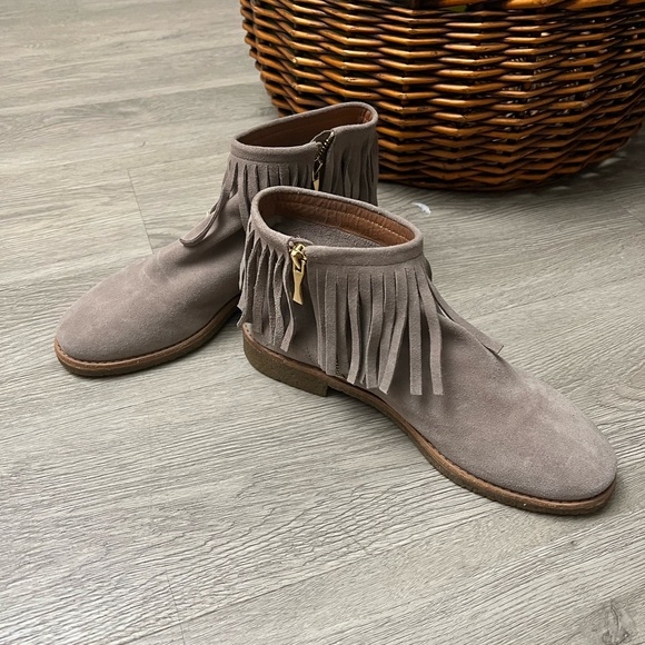 Kate Spade Betsie suede fringe boot, women’s size 8.5 - Picture 2 of 9